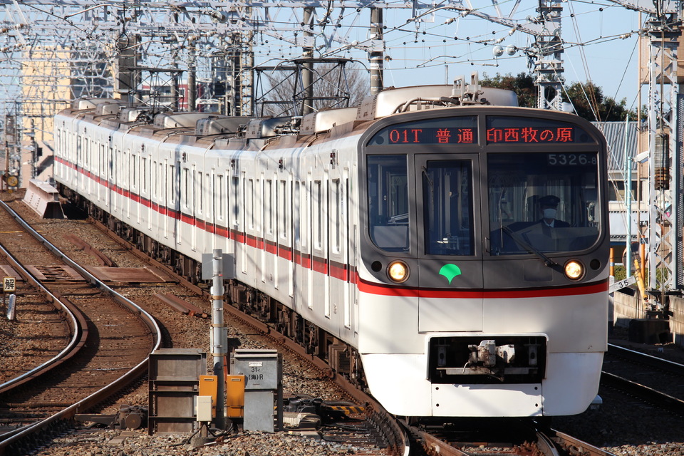 都営5300形5326編成<br class="br-sp" />(5326F)の写真