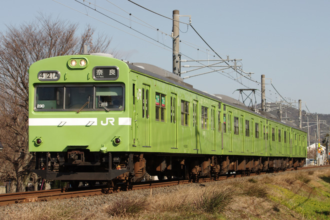 103系NS410をJR藤森～桃山間で撮影した写真
