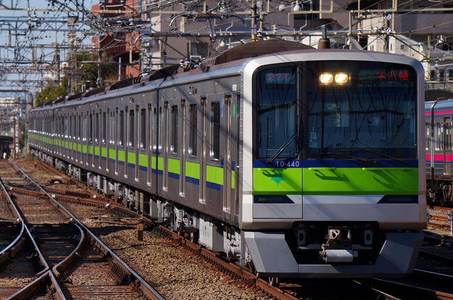 大島車両検修場10-300形10-440Fを桜上水駅で撮影した写真