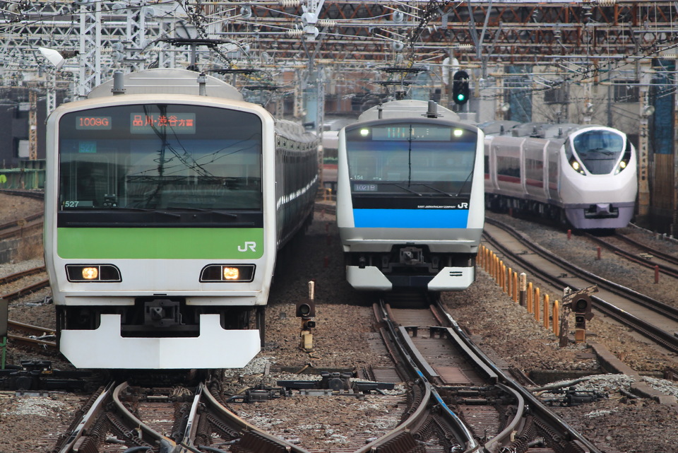 JR東E231系トウ527編成<br class="br-sp" />(トウ527)(ヤテ527)(ヤテ527編成)の写真