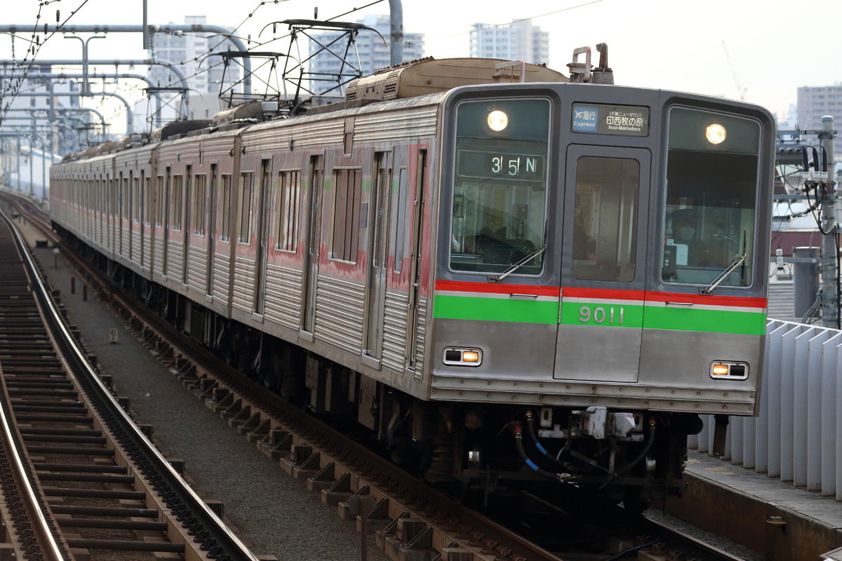 千葉ニュータウン鉄道  9000系 9018