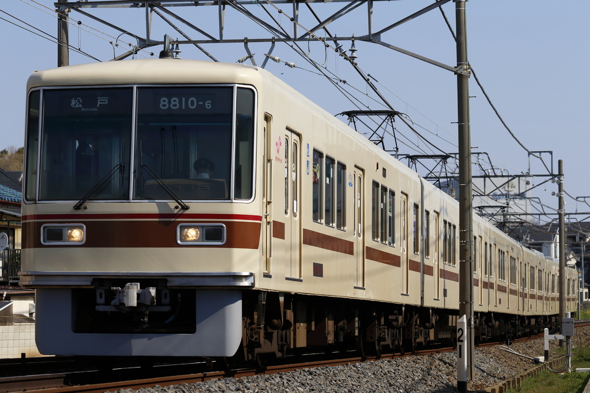 新京成電鉄  8800系 8810F