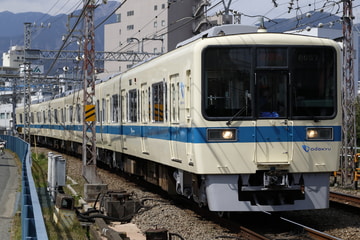 小田急電鉄  8000系 8057F