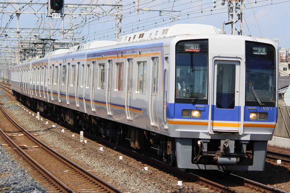南海1000系1007F<br class="br-sp" />(1007編成)の写真