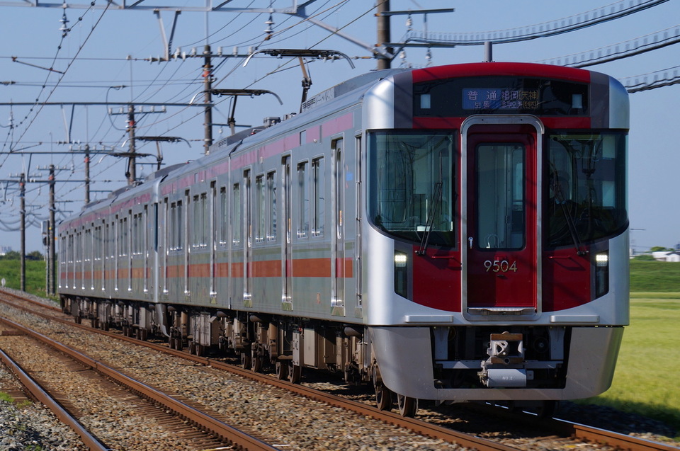 西鉄9000形9104F<br class="br-sp" />(9104編成)の写真