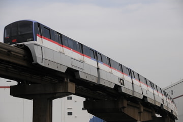 東京モノレール 昭和島車両基地 2000形 2021F