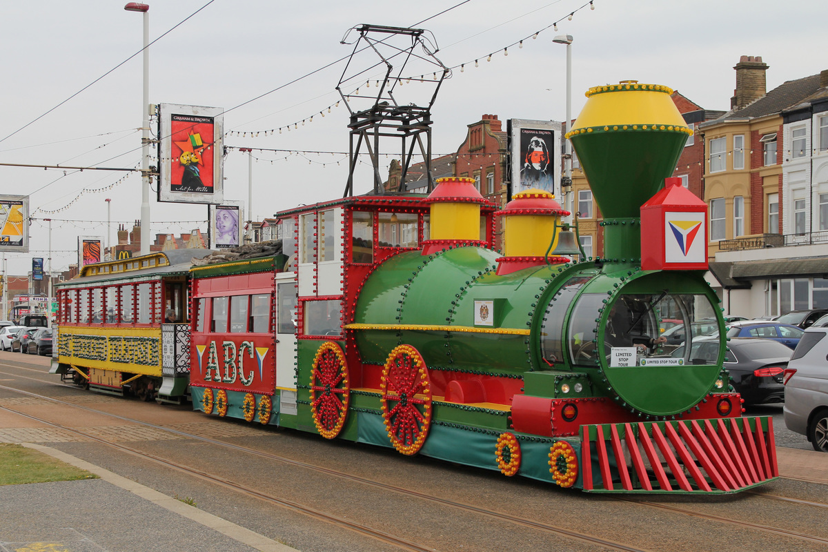 Blackpool Transport  Illuminated Cars 