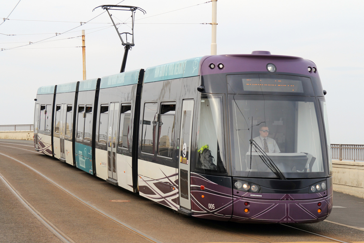 Blackpool Transport  Flexity 2 005