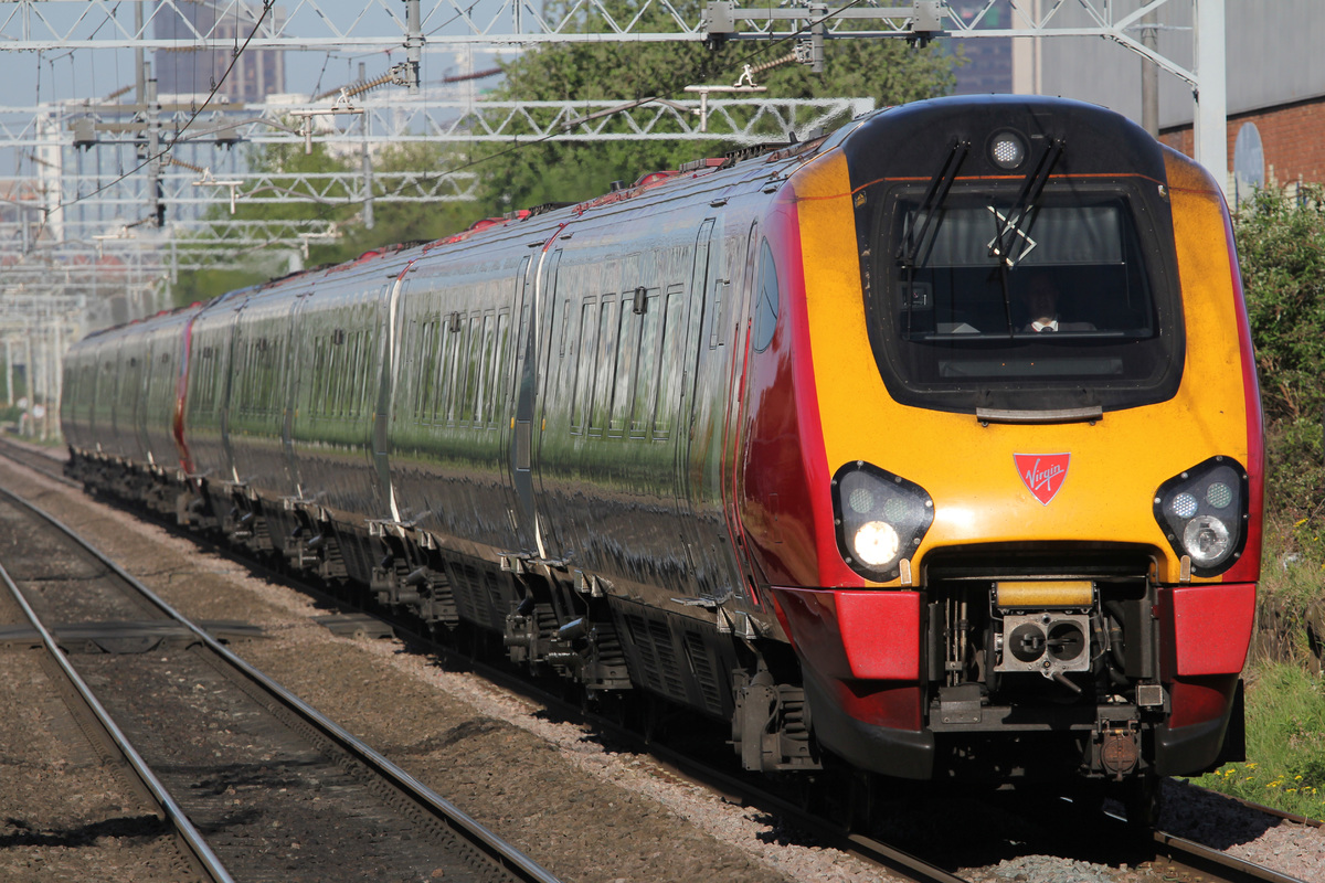 Virgin Trains  Class221 