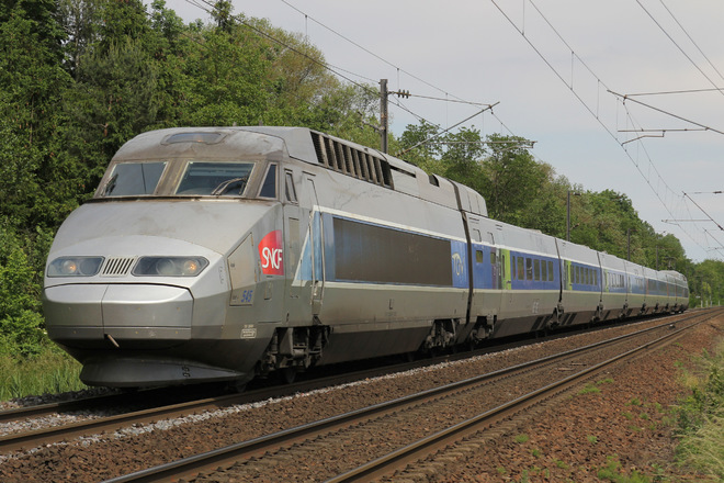 TGV Réseau545をDettwiller-Steinbourgで撮影した写真
