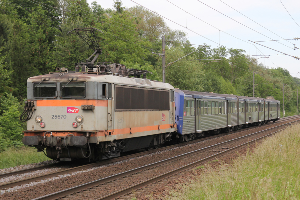 SNCF  BB25500 25670