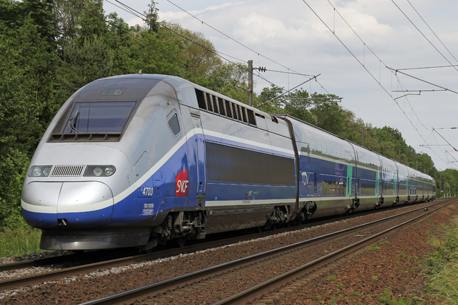 TGV 2N24703をDettwiller-Steinbourgで撮影した写真