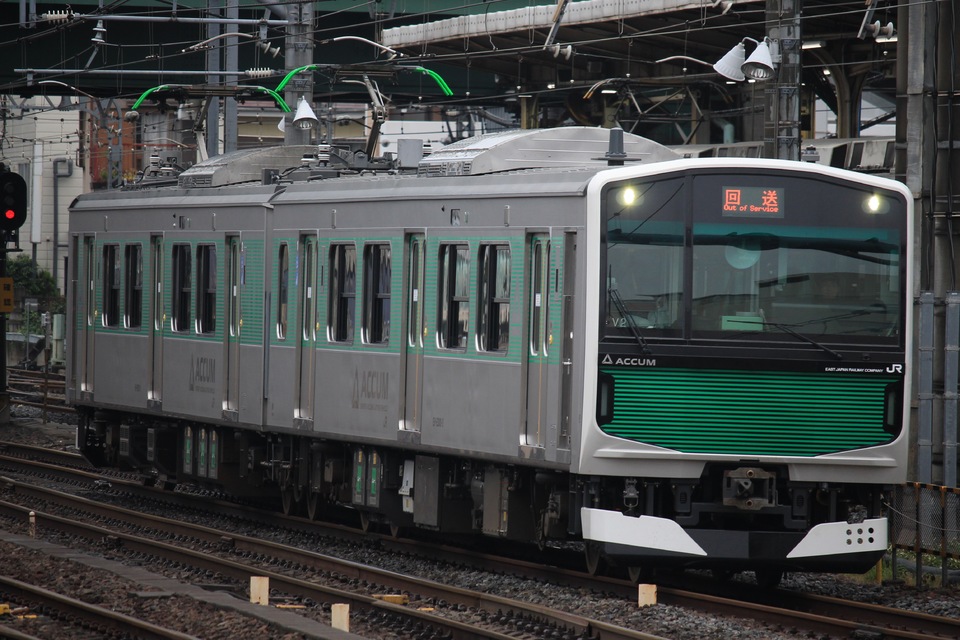 JR東EV-E301系ヤマV2編成<br class="br-sp" />(V2編成)の写真