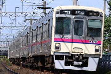 京王電鉄  7000系 7752F