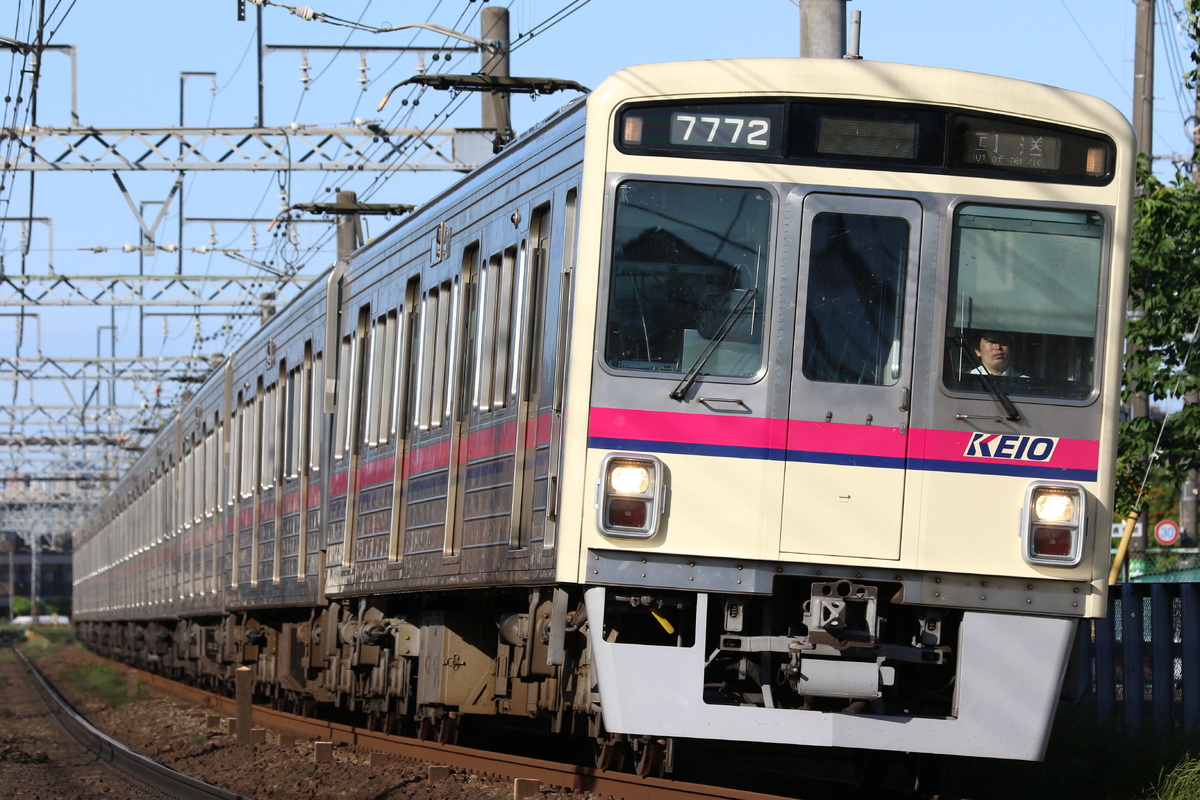 京王電鉄  7000系 7772F