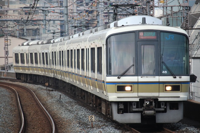 吹田総合車両所奈良支所221系NB802編成を福島駅で撮影した写真