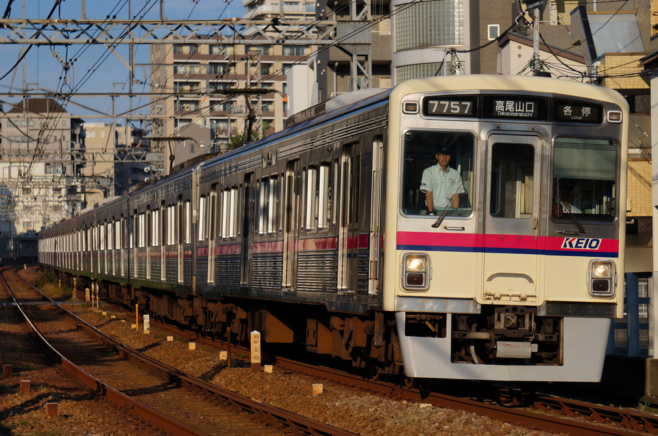 京王7000系7707F<br class="br-sp" />(7707編成)の写真