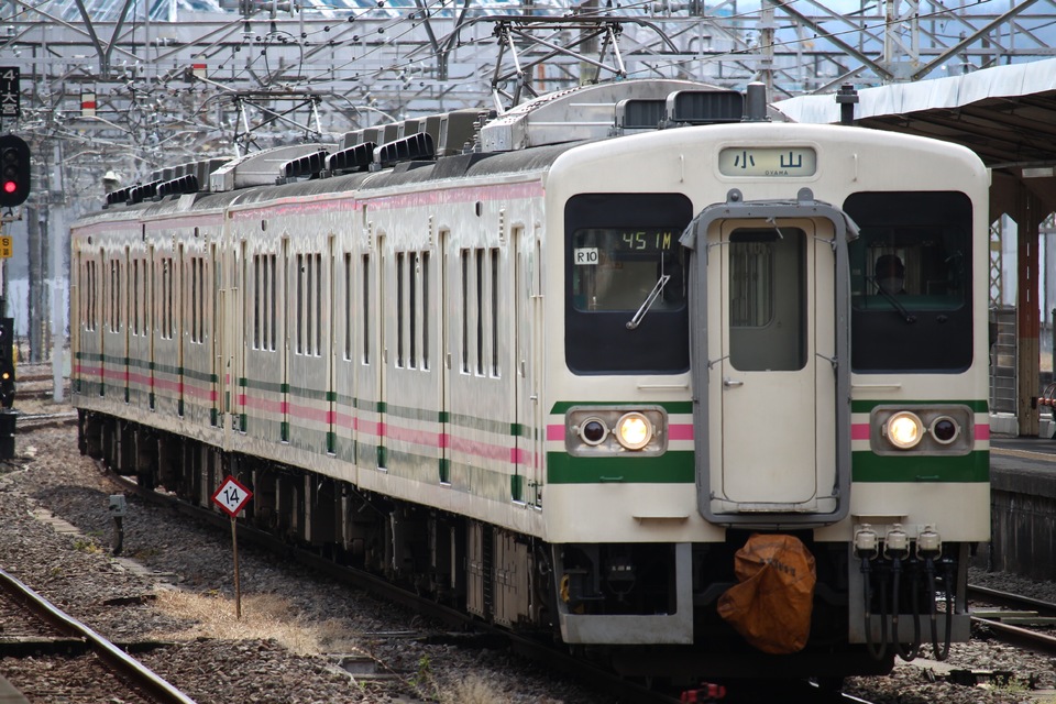 JR東107系タカR1編成<br class="br-sp" />(タカR1)の写真