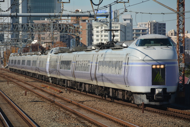 松本車両センターE351系S22+S2編成を阿佐ケ谷駅で撮影した写真