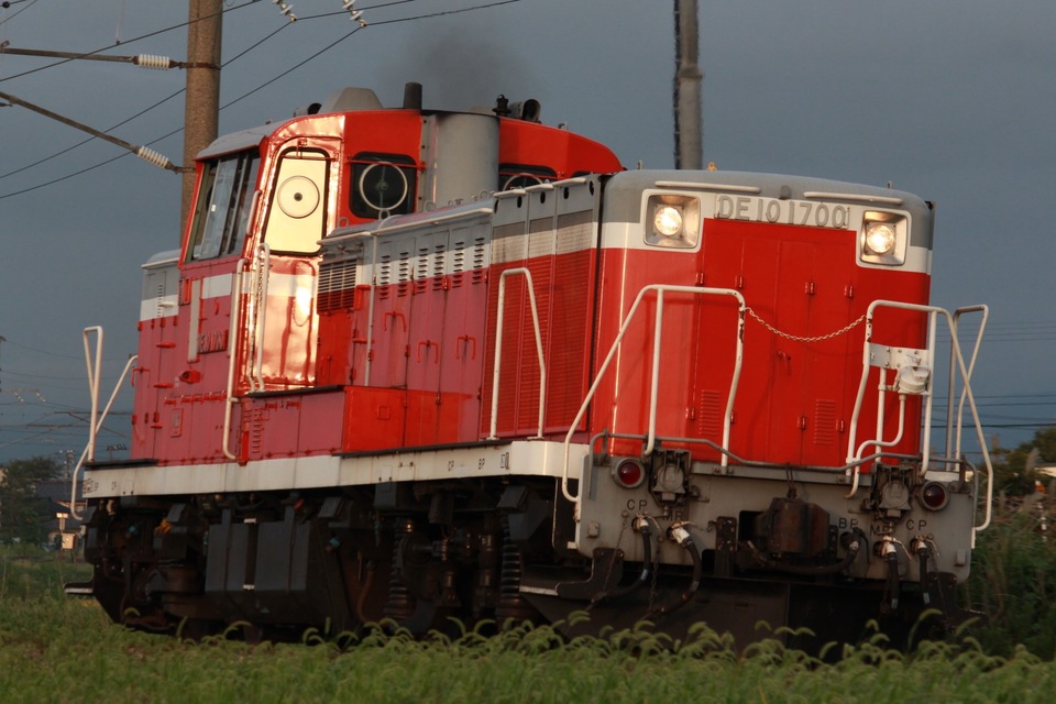 JR東DE10形DE10-1700の写真