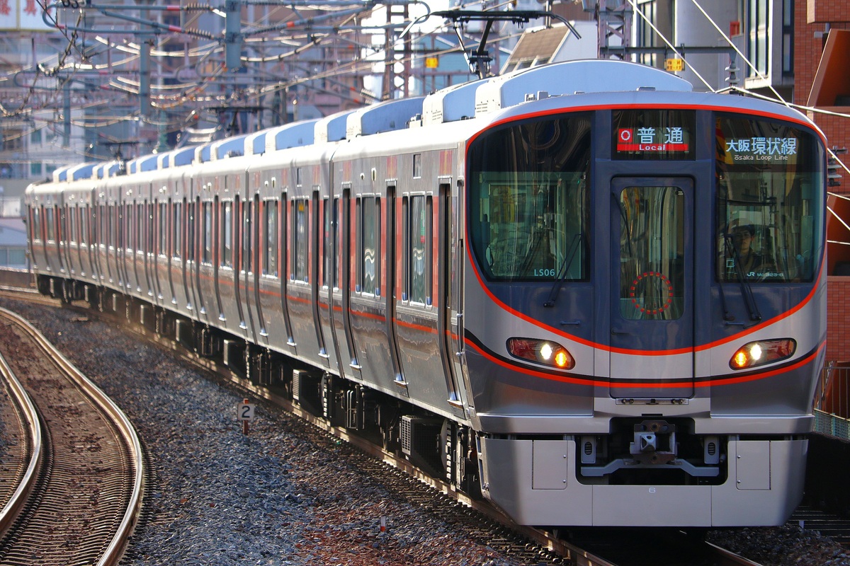 JR西日本  323系 