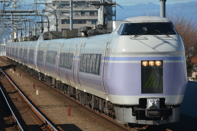 松本車両センターE351系S23+S3編成を武蔵境駅で撮影した写真