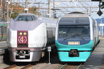 JR東日本  651系 