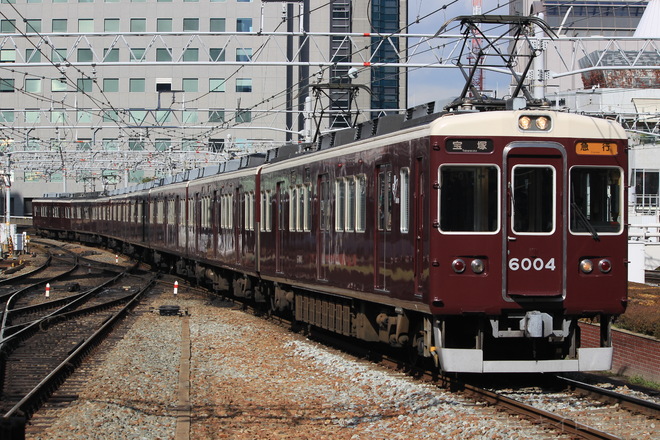 平井車庫6000系6004Fを梅田駅で撮影した写真