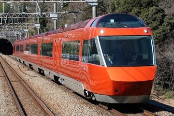 小田急電鉄  70000系 70051F