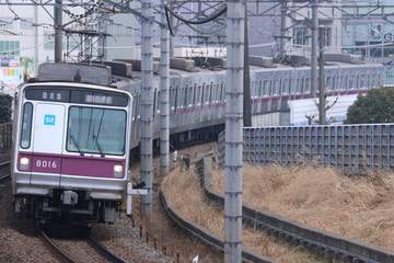 東京メトロ  8000系 8016F