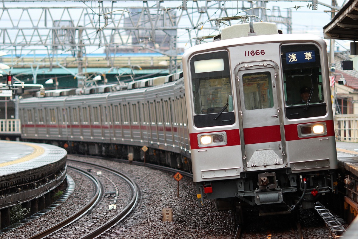 東武鉄道  10030系 