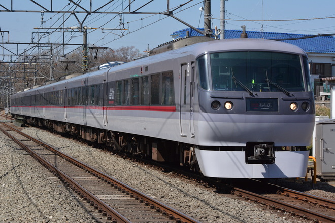 武蔵丘車両管理所10000系を秋津駅で撮影した写真