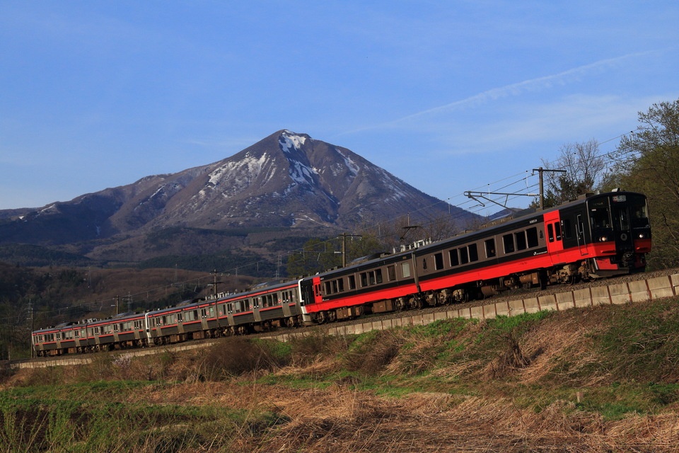 JR東719系センS-27編成<br class="br-sp" />(センS27)(S-27編成)(センS27編成)(S27編成)の写真