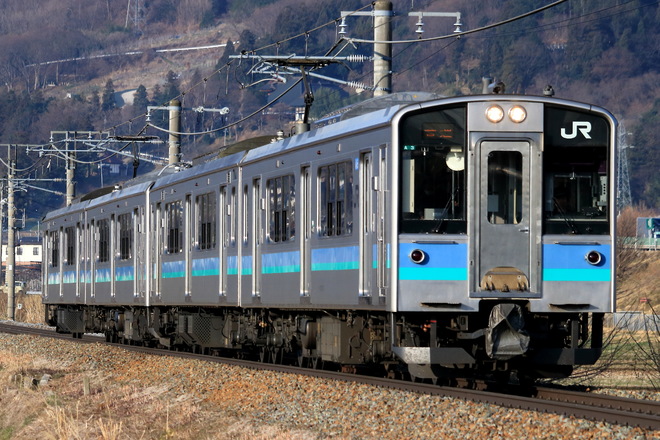松本車両センターE127系A3編成を稲荷山～篠ノ井間で撮影した写真