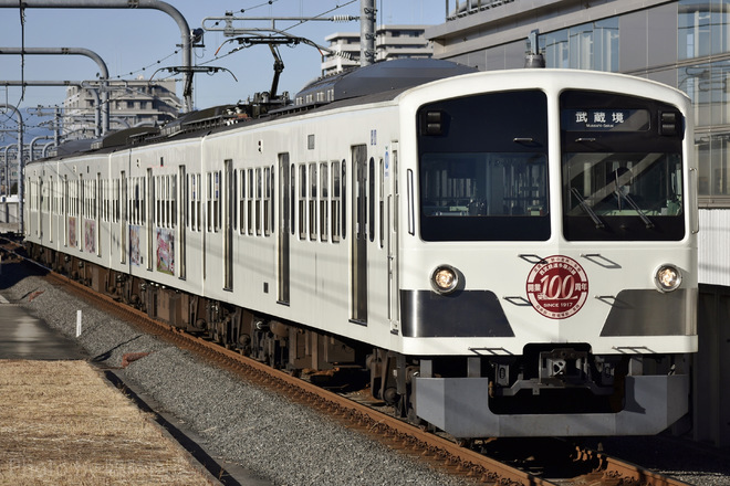 101系1241Fを武蔵境駅で撮影した写真