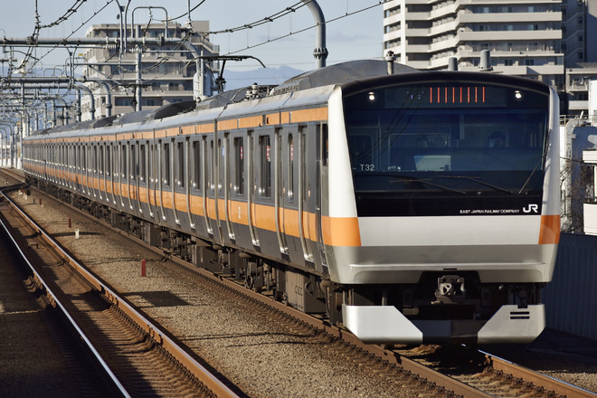 E233系T32を武蔵境駅で撮影した写真