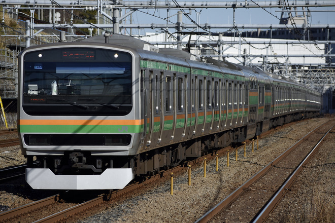 E231系U523を新子安駅で撮影した写真