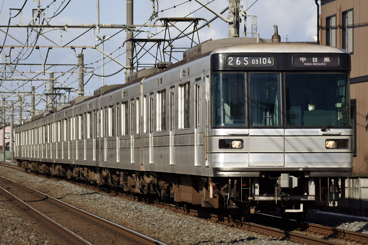 東京メトロ  03系 03-104