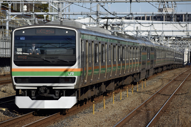 E231系U526を新子安駅で撮影した写真