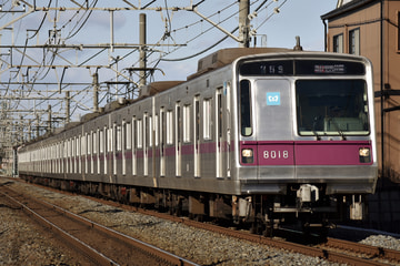 東京メトロ  8000系 8018