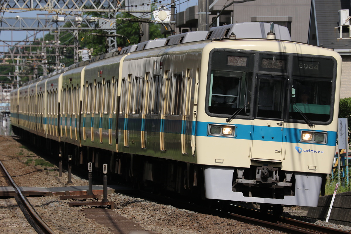 小田急電鉄  8000形 8054F