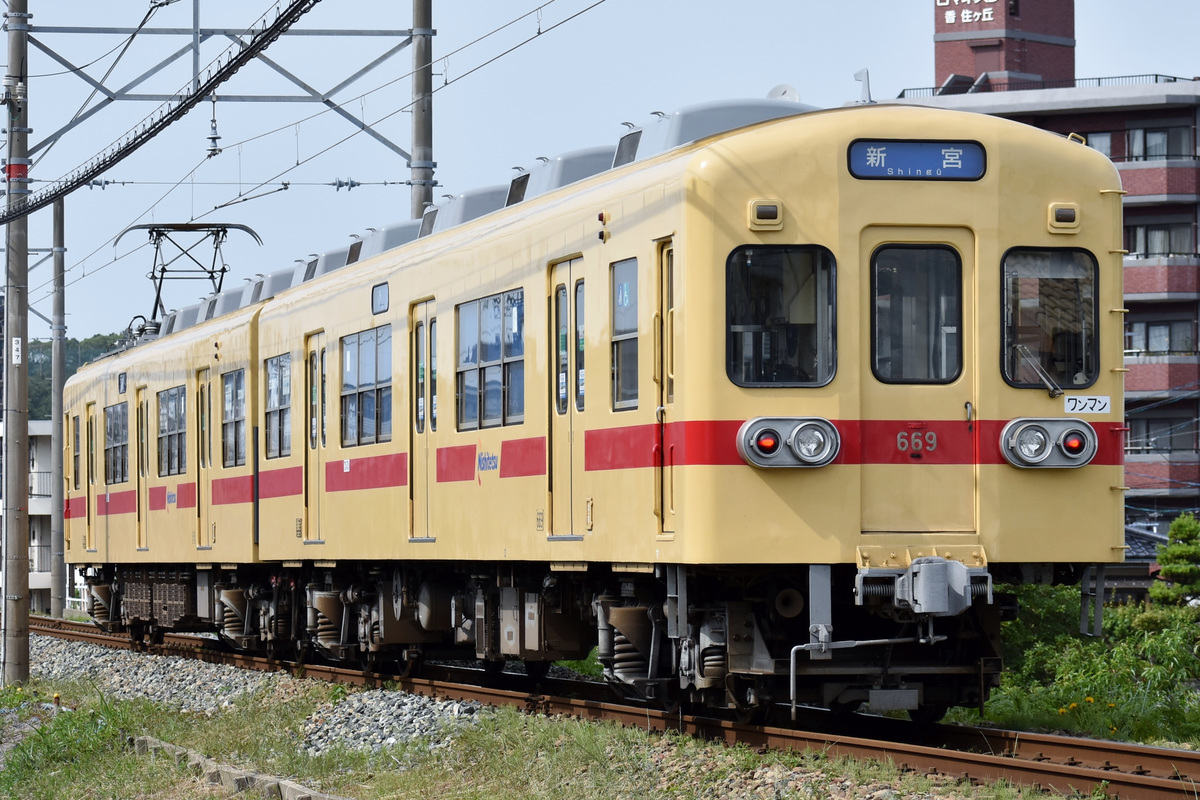 西日本鉄道  600形 669