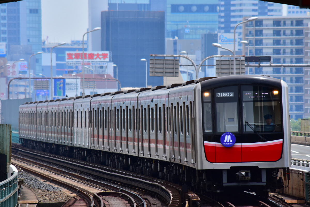 大阪高速鉄道  30000系 31603F