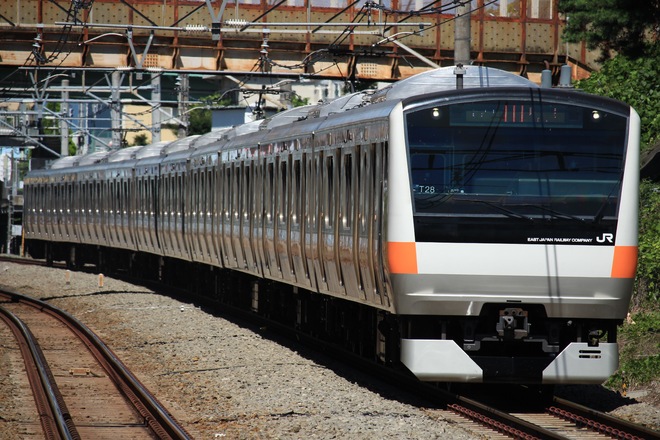 豊田車両センターE233系トタT28編成を西国分寺駅で撮影した写真