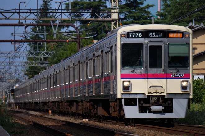 7000系7728Fを柴崎～国領間で撮影した写真