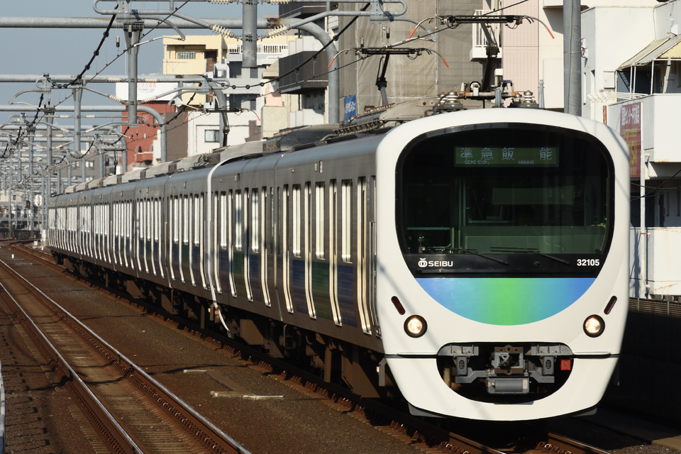 西武30000系32105F<br class="br-sp" />(32105編成)の写真