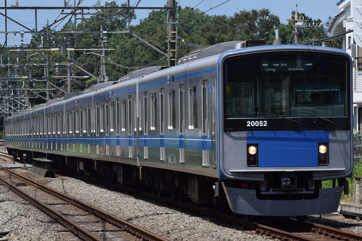 西武鉄道  20000系 21052F