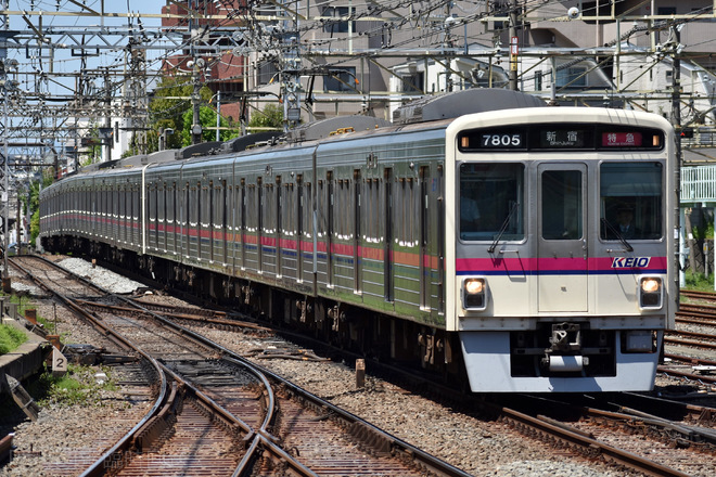 7000系7805Fを桜上水駅で撮影した写真