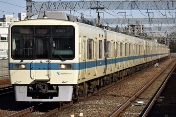小田急電鉄  8000形 8261F