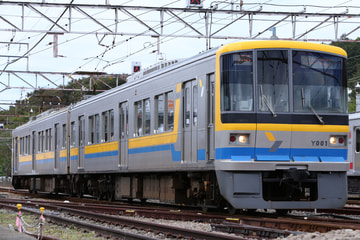 横浜高速鉄道  Y000系 Y001F